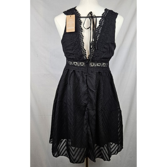 Black Fit And Flare Dress Lace Insert‎ Lg Whimsigoth Coquette Coquette Sexy Boho - Picture 2 of 5